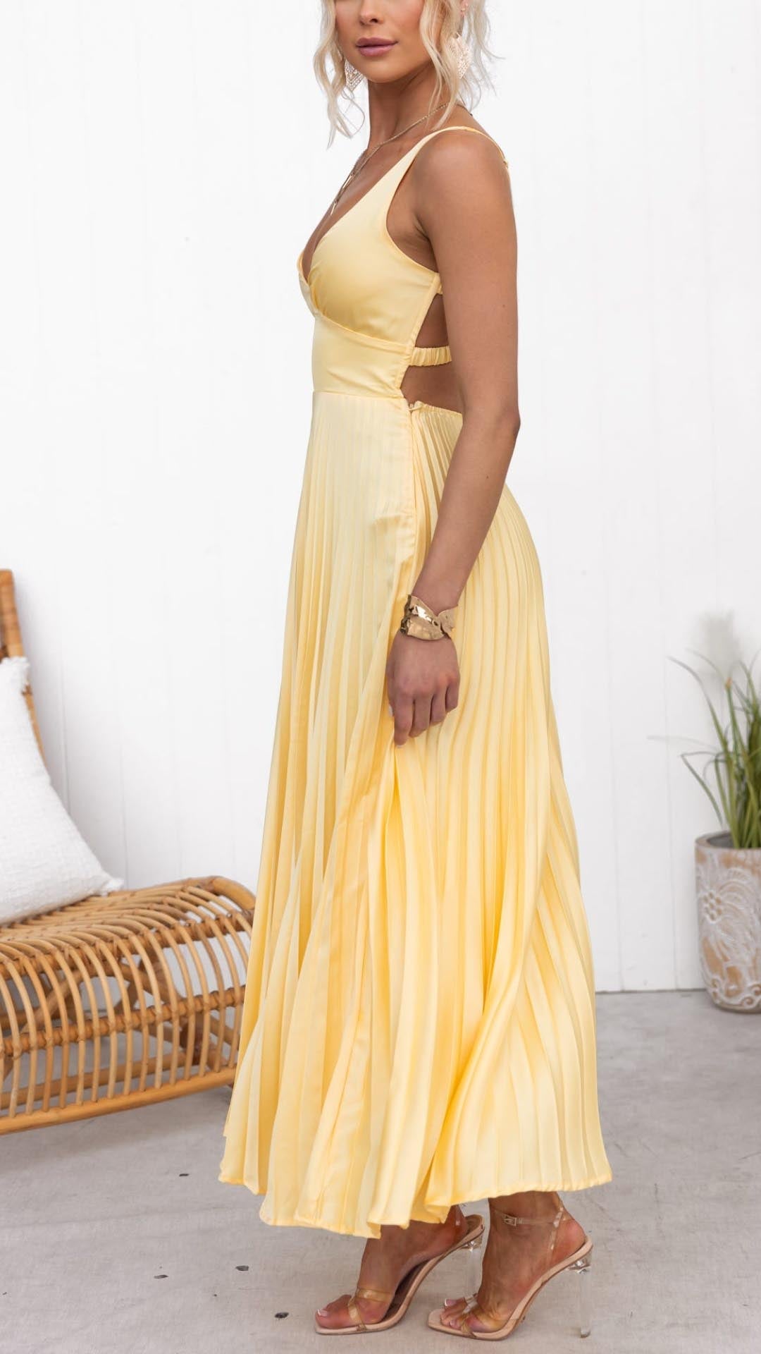 Isla & June | Pleated V-Neck Maxi Dress